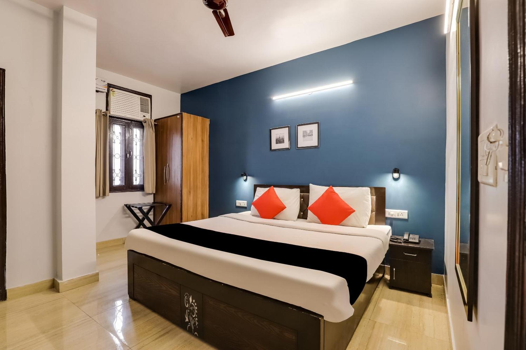 Collection O 71756 Hotel Silver Arrow Near Pacific Mall Tagore Garden Delhi  Exterior foto